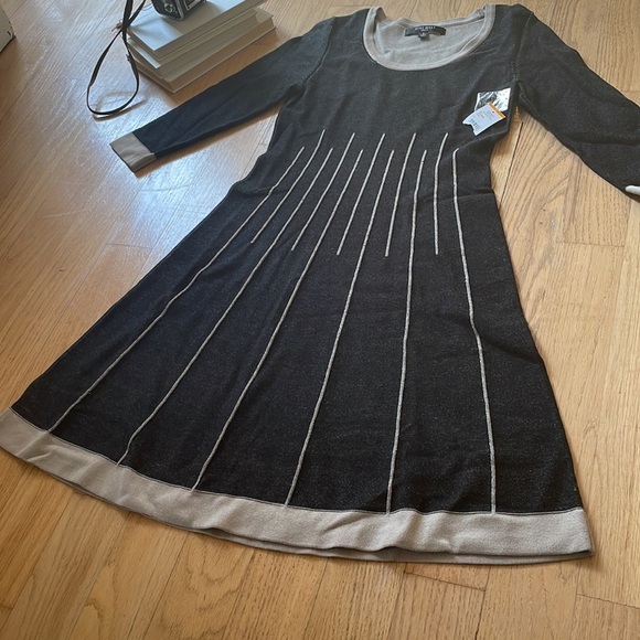 Nine West dress 3/4 sleeve fit-and-flare - Picture 9 of 12